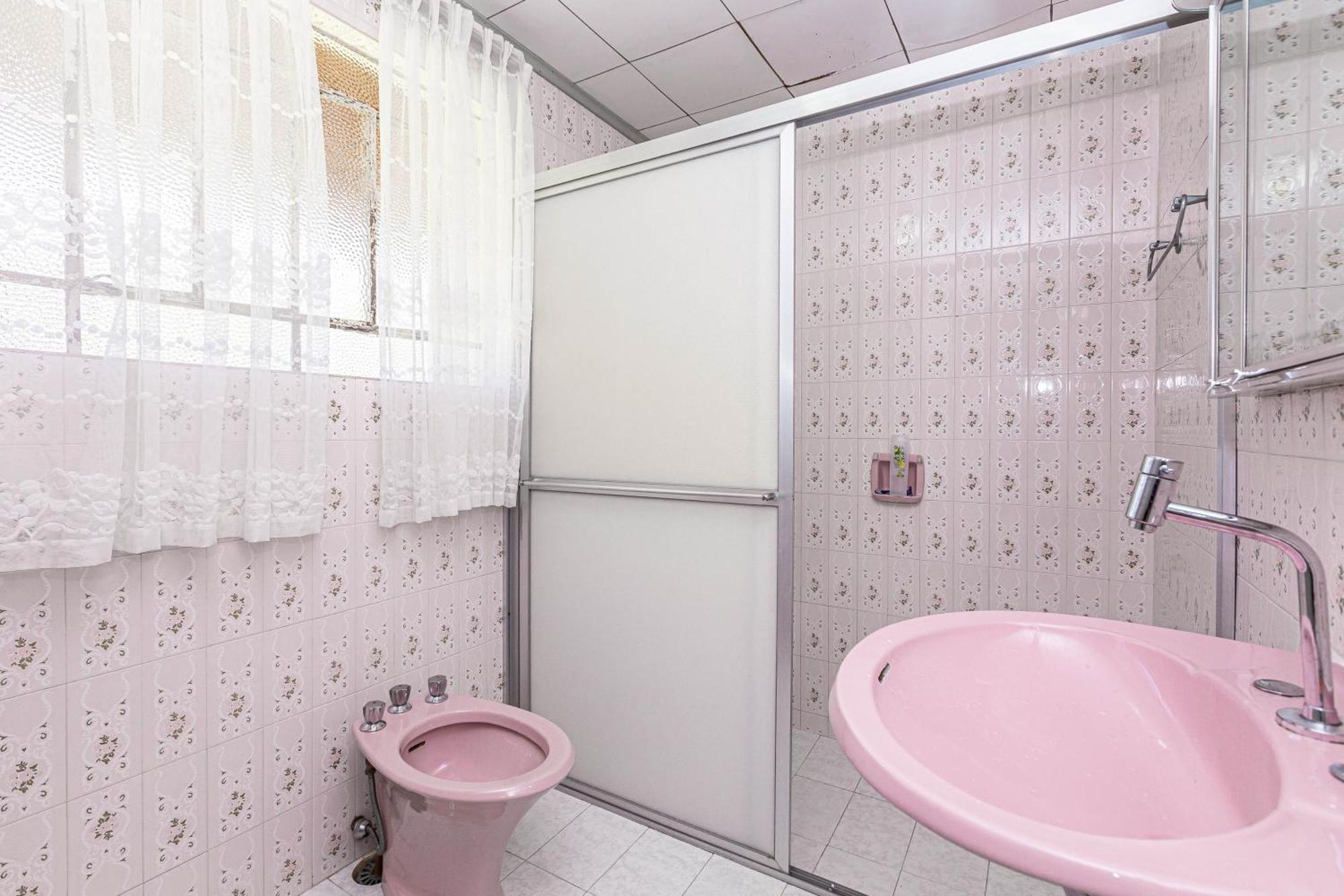 Memora Guesthouse Curitiba - Quartos Em Casa Proximo Ao Parque Bacacheri Esterno foto