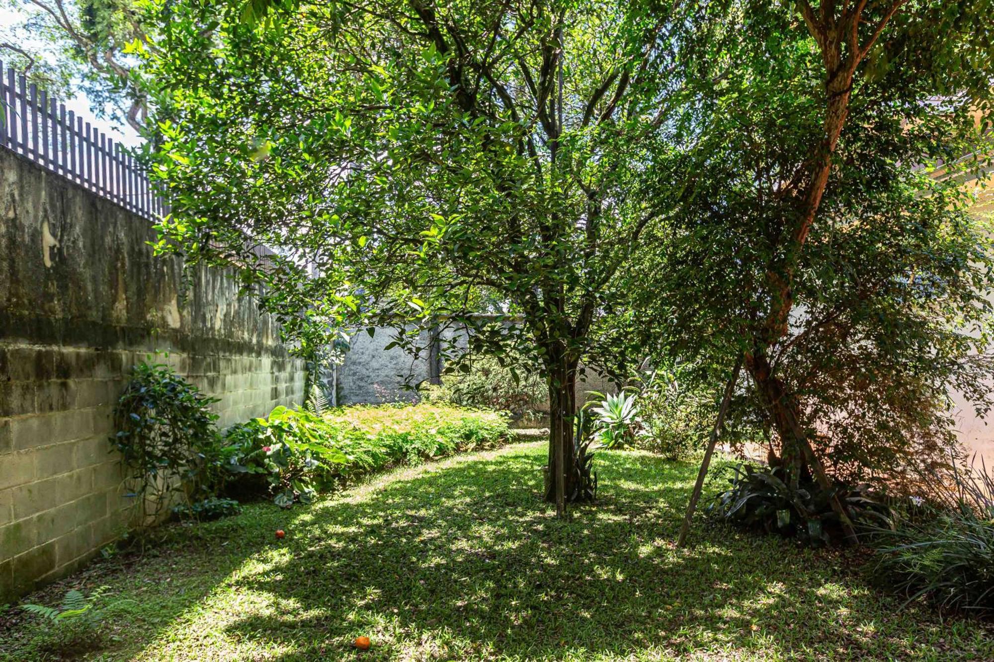 Memora Guesthouse Curitiba - Quartos Em Casa Proximo Ao Parque Bacacheri Esterno foto
