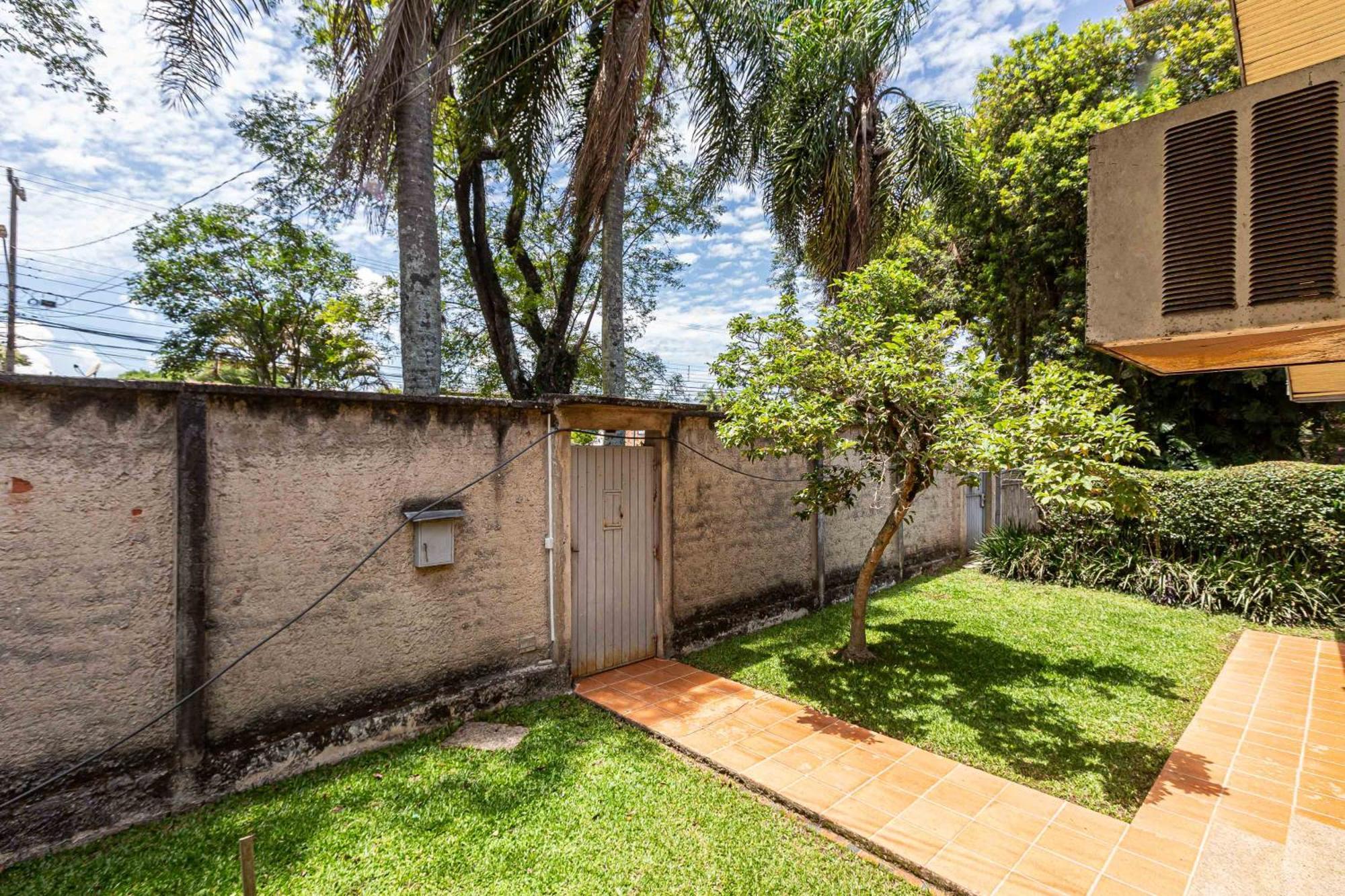 Memora Guesthouse Curitiba - Quartos Em Casa Proximo Ao Parque Bacacheri Esterno foto