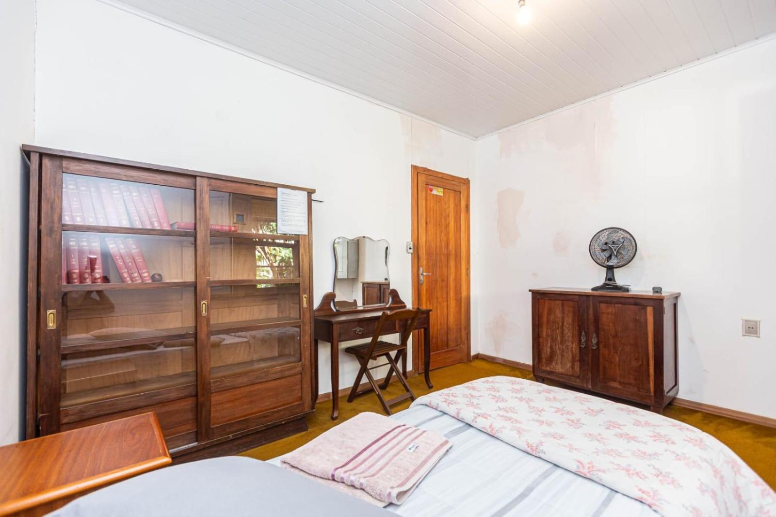 Memora Guesthouse Curitiba - Quartos Em Casa Proximo Ao Parque Bacacheri Esterno foto